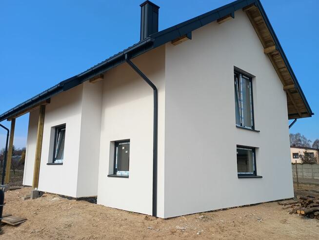 ŁADNY nowy dom na sprzedaż !!!!
