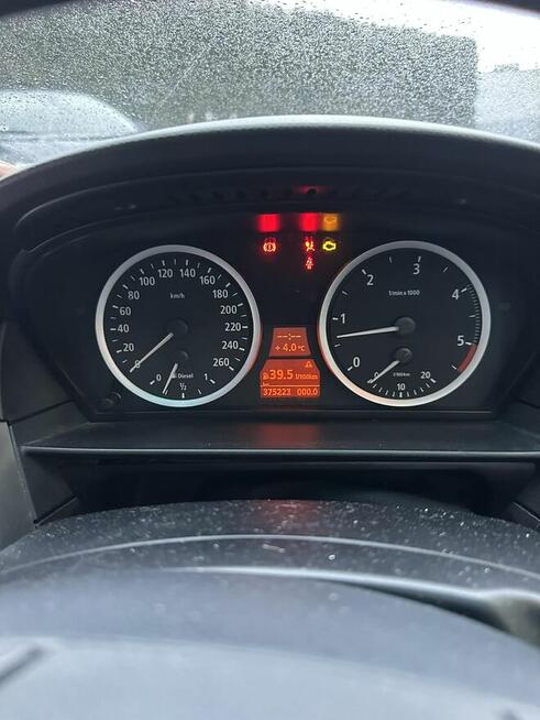 BMW Seria 5 (525D) - 2004 r.