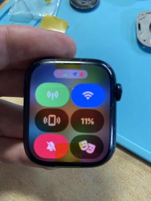 Naprawa Apple Watch | Wymiana szybki, baterii | Po zalaniu |