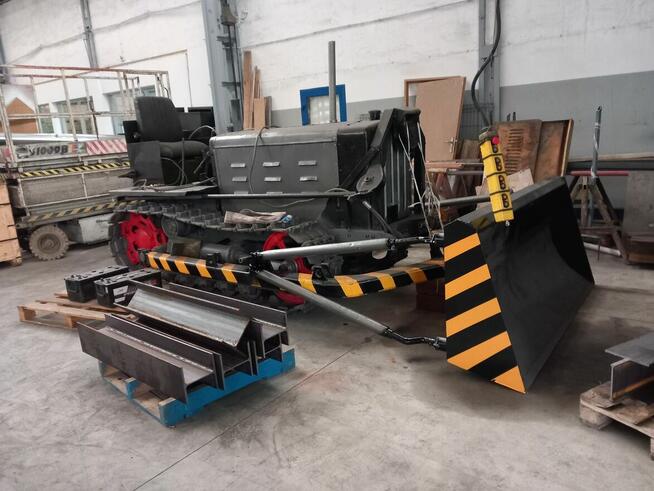 Uchwyty i Manipulatory Transportowe materiałów