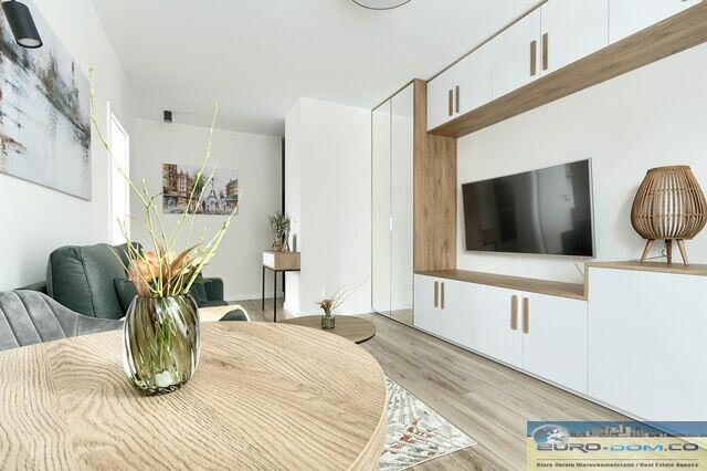 2 pokoje | balkon | miejsce postojowe | ul. Dmowskiego