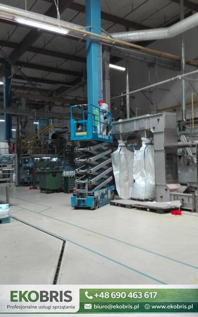 Sprzątanie zakładów ? zleć to profesjonalistom. EKOBRIS