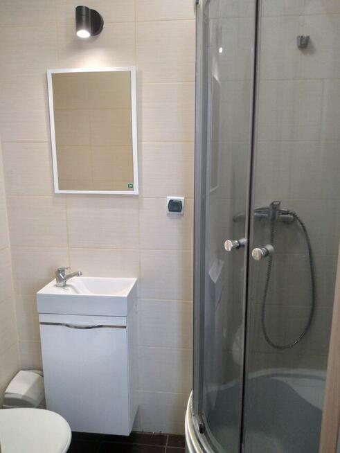 Przytulna KOMPAKTOWA kawalerka 18 m² – dobrze zorganizowana