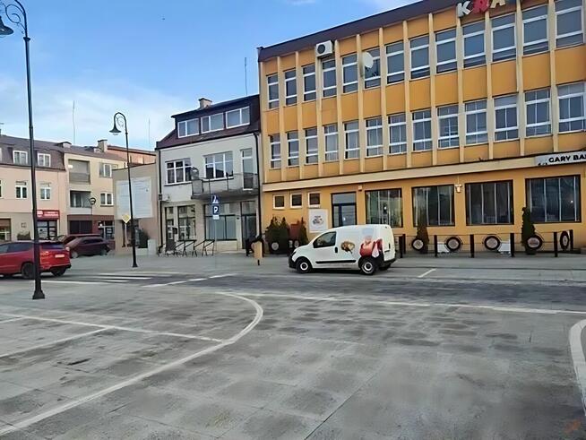 Wynajem 3 piętra. Kamienica w centrum miasta - Płońsk