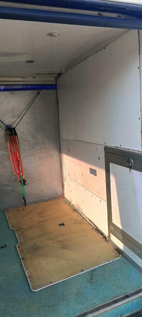 Volkswagen T5 transporter