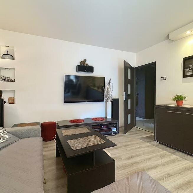 Słoneczne 3 pokoje z balkonem