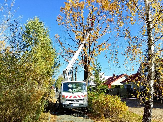 Wynajem podnośnika koszowego 20 m Raszyn, Janki, Falenty.