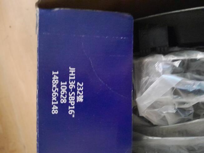 Kołpaki Samochodowe Uniwersalne Komplet 4 Sztuki 16 Czarno-