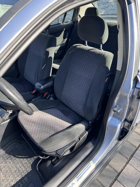 Opel Astra Elegance 1.8 16V AUTOMAT 2002