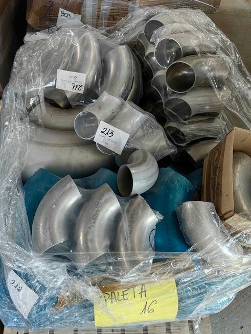 Zapasy magazynowe: armatura ze stali nierdzewnej i kwasoodpo