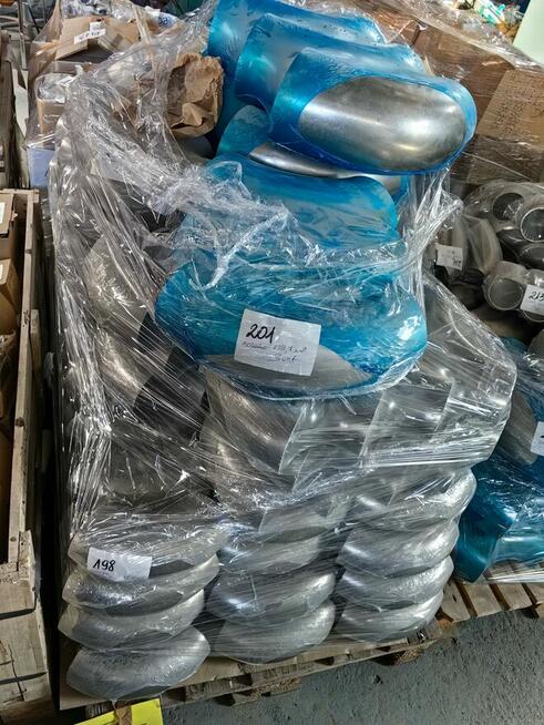 Zapasy magazynowe: armatura ze stali nierdzewnej i kwasoodpo