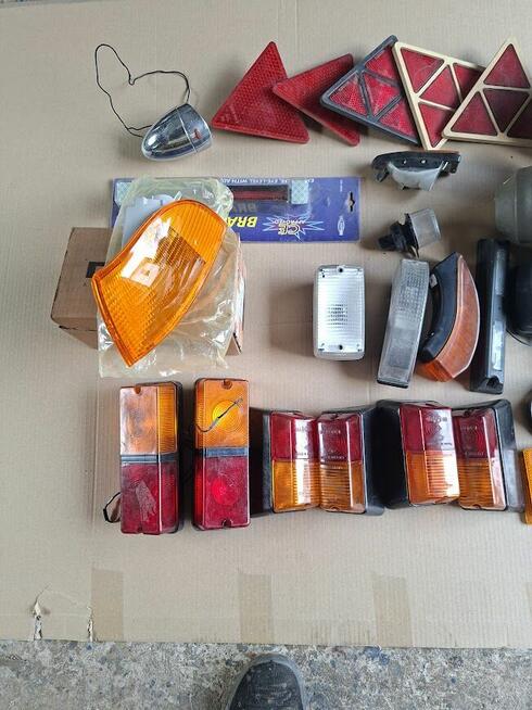 Starocie po porządkach w garażu