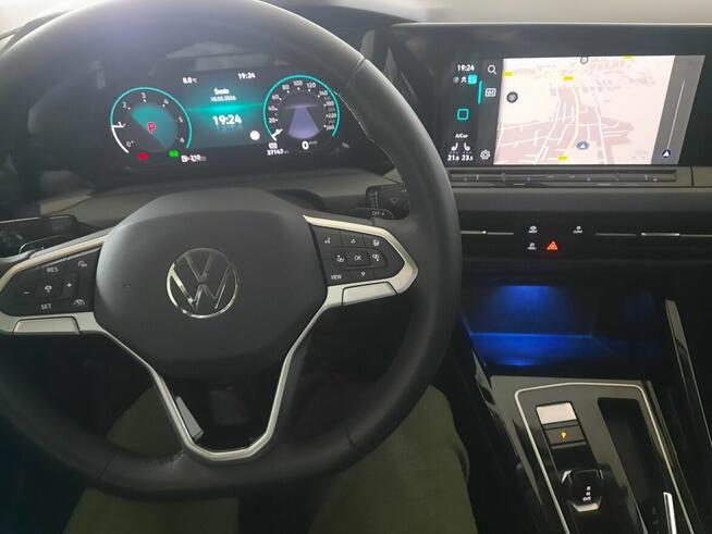 Wolkwagen golf VIII 2023 Style 2.0 dsg ,Panorama dach