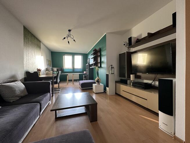 Sprzedam mieszkanie 56m2 + garaż 21m2 w cenie blisko lasu