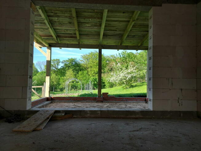 Łęcze k/Elbląga nowy dom na dużej działce