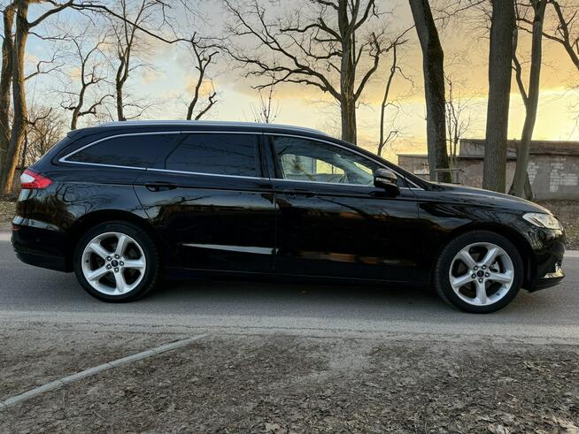 Ford Mondeo MK5 2.0 TDCI 180 Koni Titanium Led Navi Panorama Automat Alu FULL