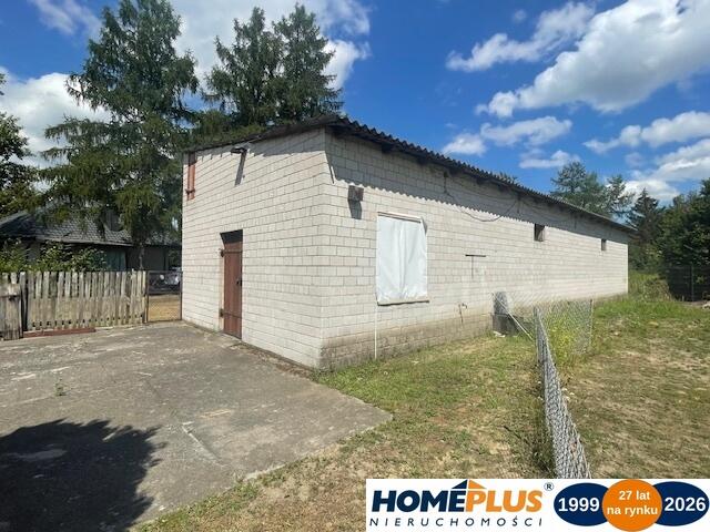 Dom z halą na dużej działce budowlano-usługowej