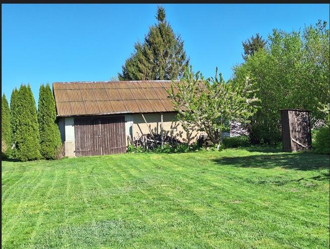 Działka w Łozowie siedliskowa z zabudową, las