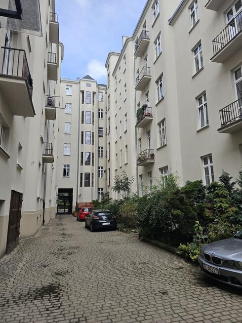 107 m² | Plac Dąbrowskiego | kamienica | winda