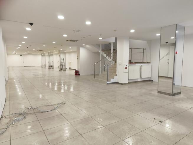 Obiekt handlowo-usługowy, Ostrów Wlkp. Wrocławska