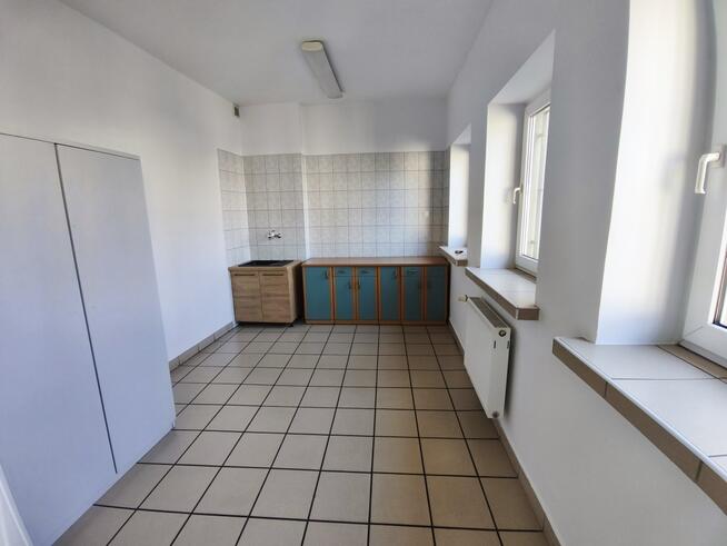 Obiekt handlowo-usługowy, Ostrów Wlkp. Wrocławska