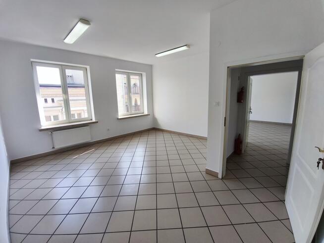 Obiekt handlowo-usługowy, Ostrów Wlkp. Wrocławska