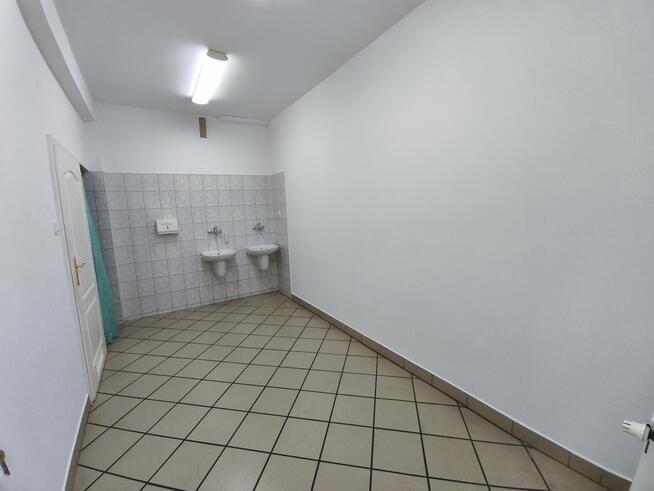 Obiekt handlowo-usługowy, Ostrów Wlkp. Wrocławska