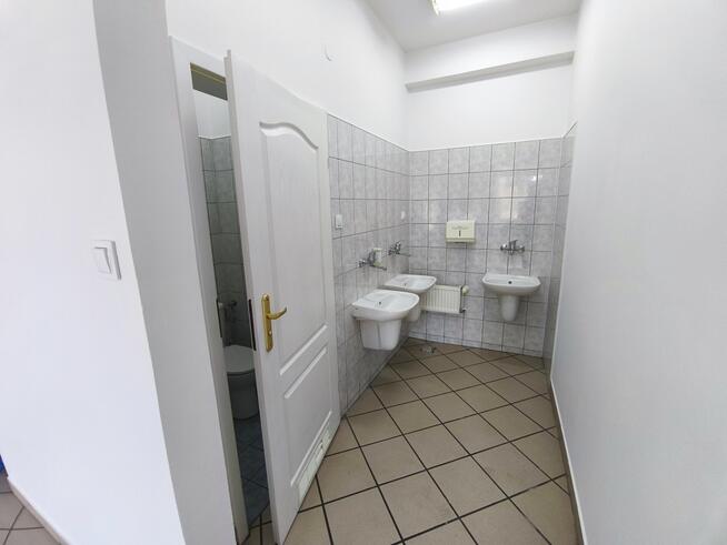 Obiekt handlowo-usługowy, Ostrów Wlkp. Wrocławska