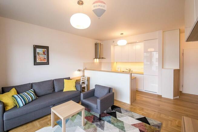 Umeblowane! Duży balkon! 2 pok., 43 m2.