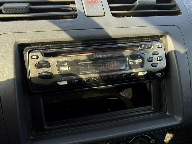 Suzuki Swift Klimatyzacja, Elektryczne szyby, 2 komplety opon. Podgrz. fotele