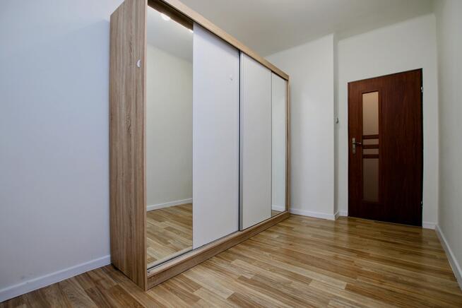 ścisłe centrum, drugie piętro, wolne od zaraz