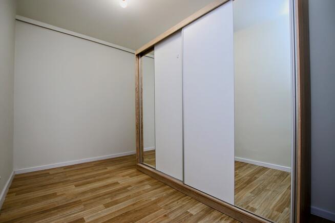 ścisłe centrum, drugie piętro, wolne od zaraz