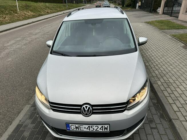 Volkswagen Touran 5 miejsc, podg. fotele, klimatronik, nawigacja, wymieniony rozrząd