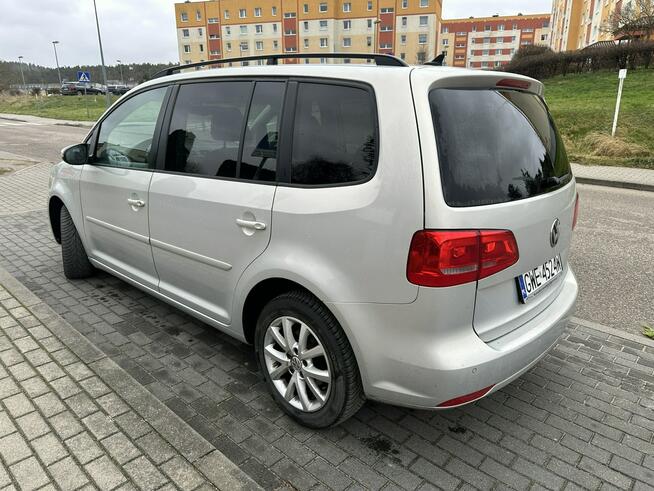 Volkswagen Touran 5 miejsc, podg. fotele, klimatronik, nawigacja, wymieniony rozrząd