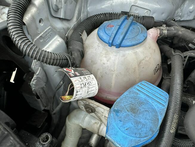 Volkswagen Touran 5 miejsc, podg. fotele, klimatronik, nawigacja, wymieniony rozrząd