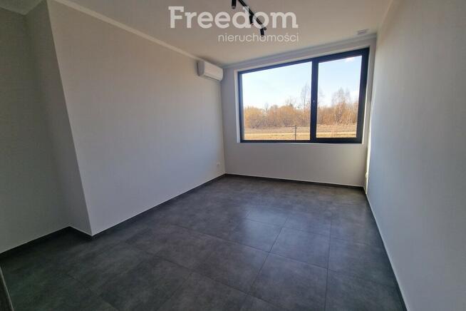 Biuro 200m² Ujrzanów - nowoczesne I duży parking