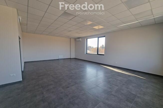 Biuro 200m² Ujrzanów - nowoczesne I duży parking