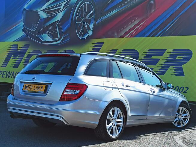Mercedes C 200 Avantgarde, 240 tys km