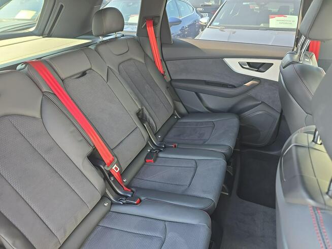 Audi Q7 SkrętnaOś_Matrix_HeadUp_Webasto_NightVision_Kamera360_Hak_Dociągi_FV23