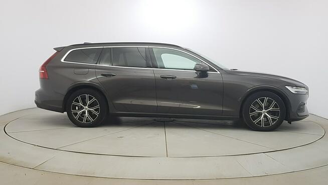 Volvo V60 B4 D Core ! Z Polskiego Salonu ! Faktura Vat !