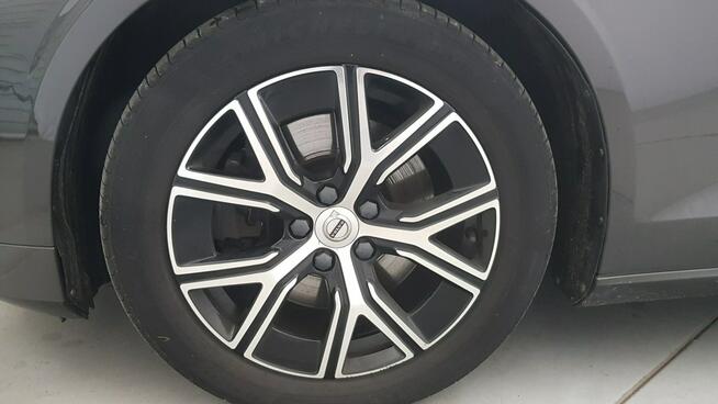 Volvo V60 B4 D Core ! Z Polskiego Salonu ! Faktura Vat !