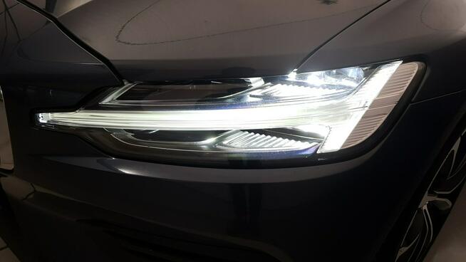 Volvo V60 B4 D Momentum Pro! Z Polskiego Salonu! Faktura VAT!