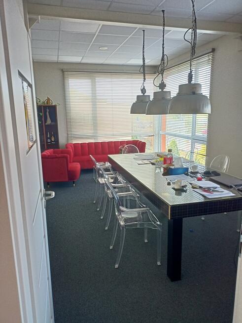 LOKAL USŁUGOWO–HANDLOWY 509 m² LUBOŃ /POZNAŃ