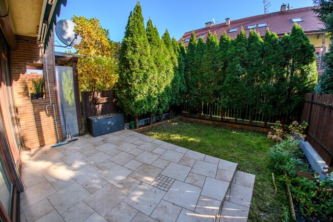 Przestronne mieszkanie z ogródkiem