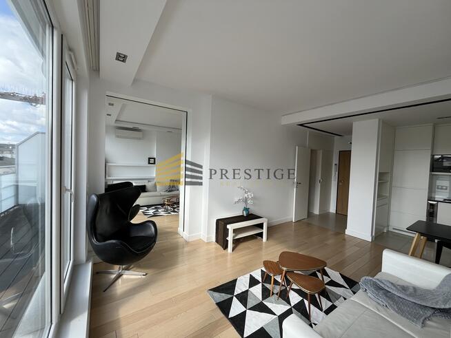 Nowoczesne, 2-pokojowe mieszkanie w samym sercu Wa