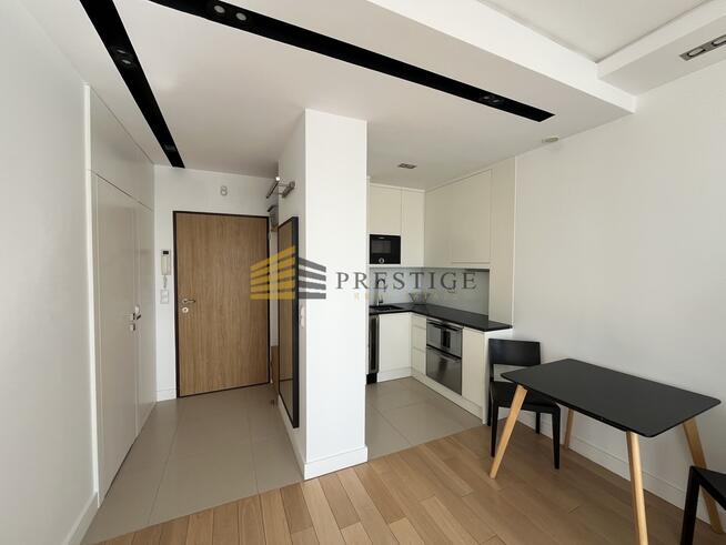 Nowoczesne, 2-pokojowe mieszkanie w samym sercu Wa