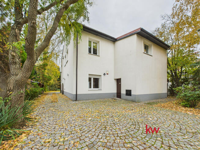 Dom Ślęza gm. Kobierzyce, Dębowa