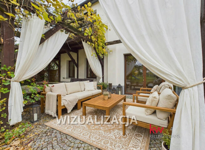 Dom Ślęza gm. Kobierzyce, Dębowa