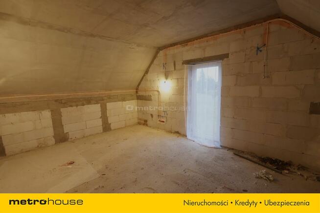 Dom jednorodzinny Lutry - stan surowy zamknięty