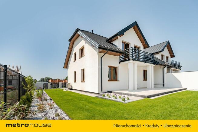 Połowa bliźniaka, garaż, stan surowy otwarty